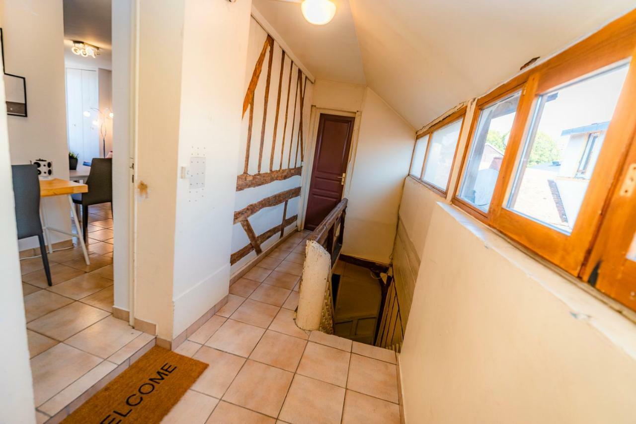 Duplex Dans Centre Ville Troyes Exterior photo